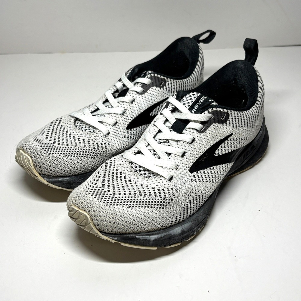 Brooks Revel 5 Running Shoes Womens 7.5 Black White Knit Athletic Sneakers